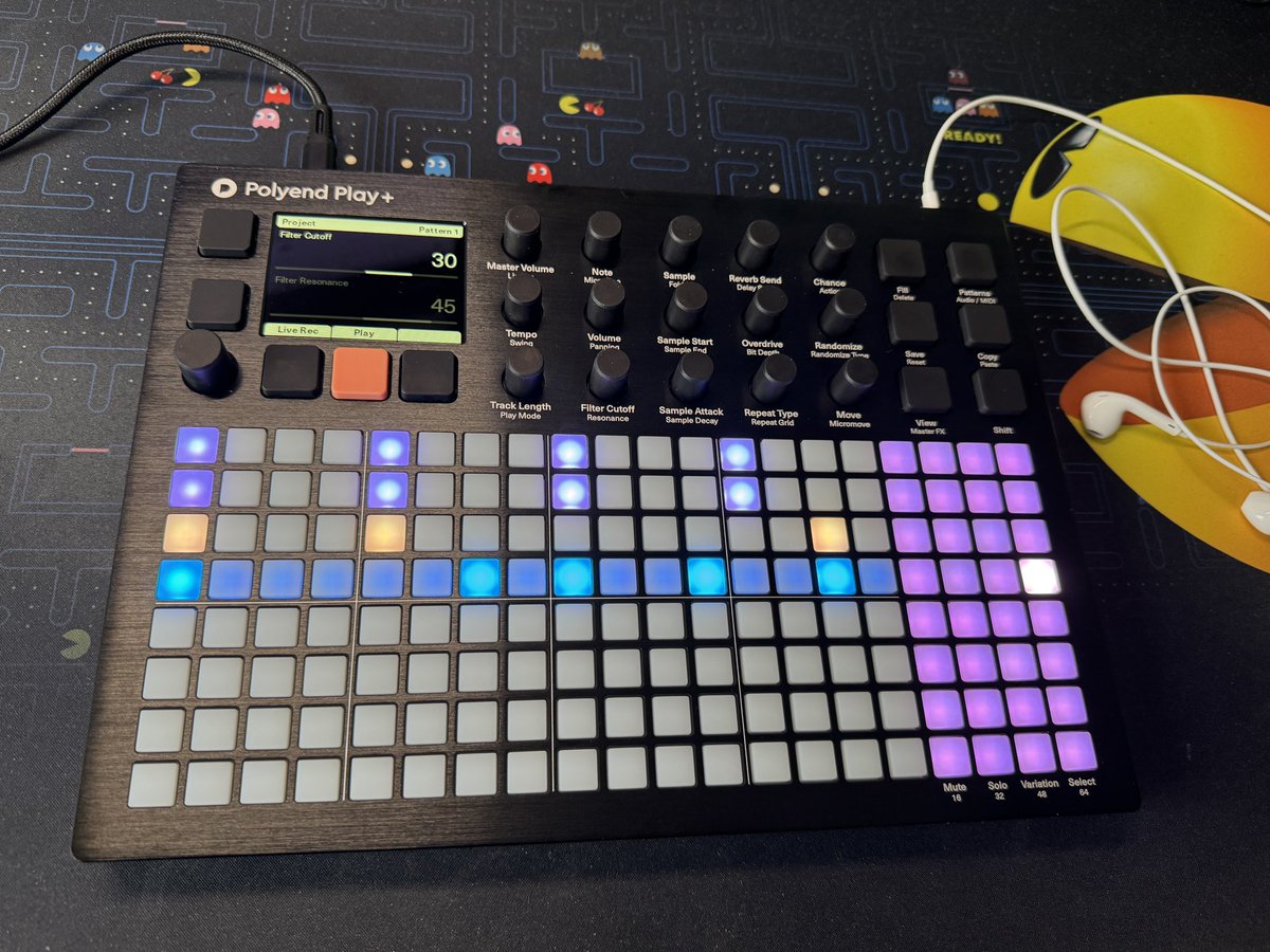ezSynths's tweet photo. Polish precision meets sonic chaos. Loving the Polyend Play+ already 🇵🇱🔥 #midi https://t.co/qH3m5HXg8e