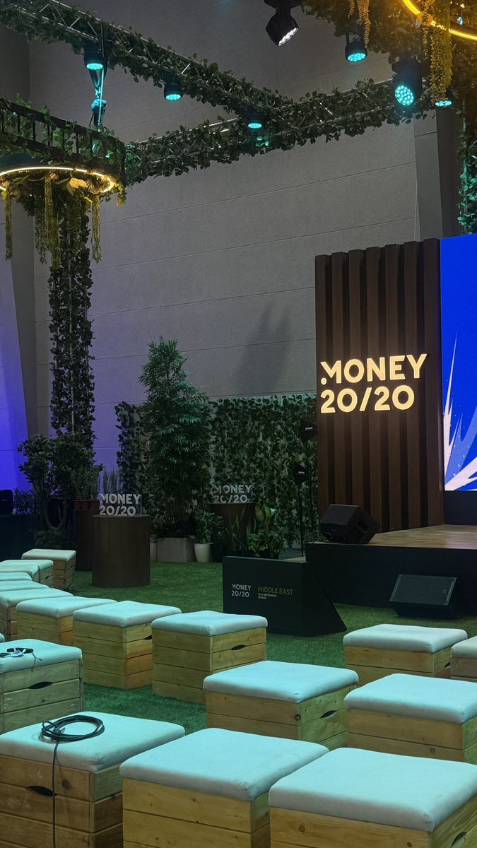 ijoryhaz's tweet photo. سعيدة بحضوري @money2020_me  في الرياض، أحد أبرز المنصات العالمية لقطاع المال والتقنية المالية، وفرصة ملهمة للاطلاع على أحدث التوجهات. https://t.co/NMupxrGJhL