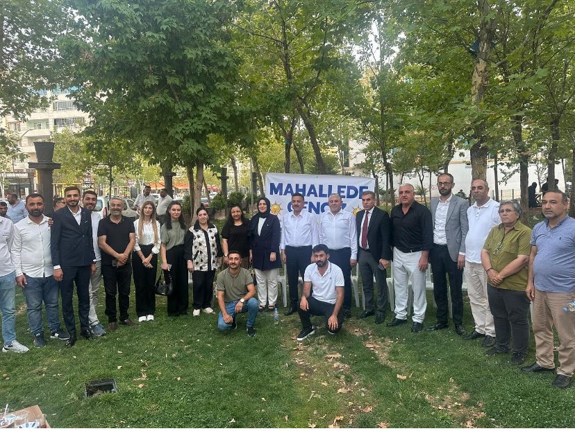 Mahallede genciz program