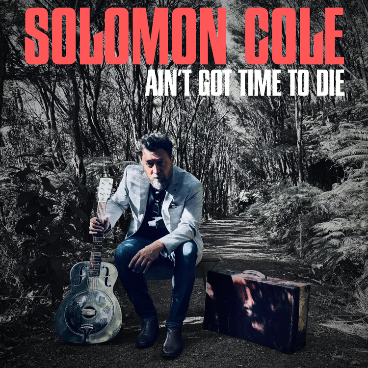 SOLOMON COLE – Ain’t Got Time To Die
A-t-on affaire à l’improbable rejeton de Lloyd Cole et Solomon Burke? C’est manifestement vers Tom Waits, Watermelon Slim et Howlin’ Wolf qu’incline plutôt Solomon Cole.
paris-move.com/reviews/solomo…