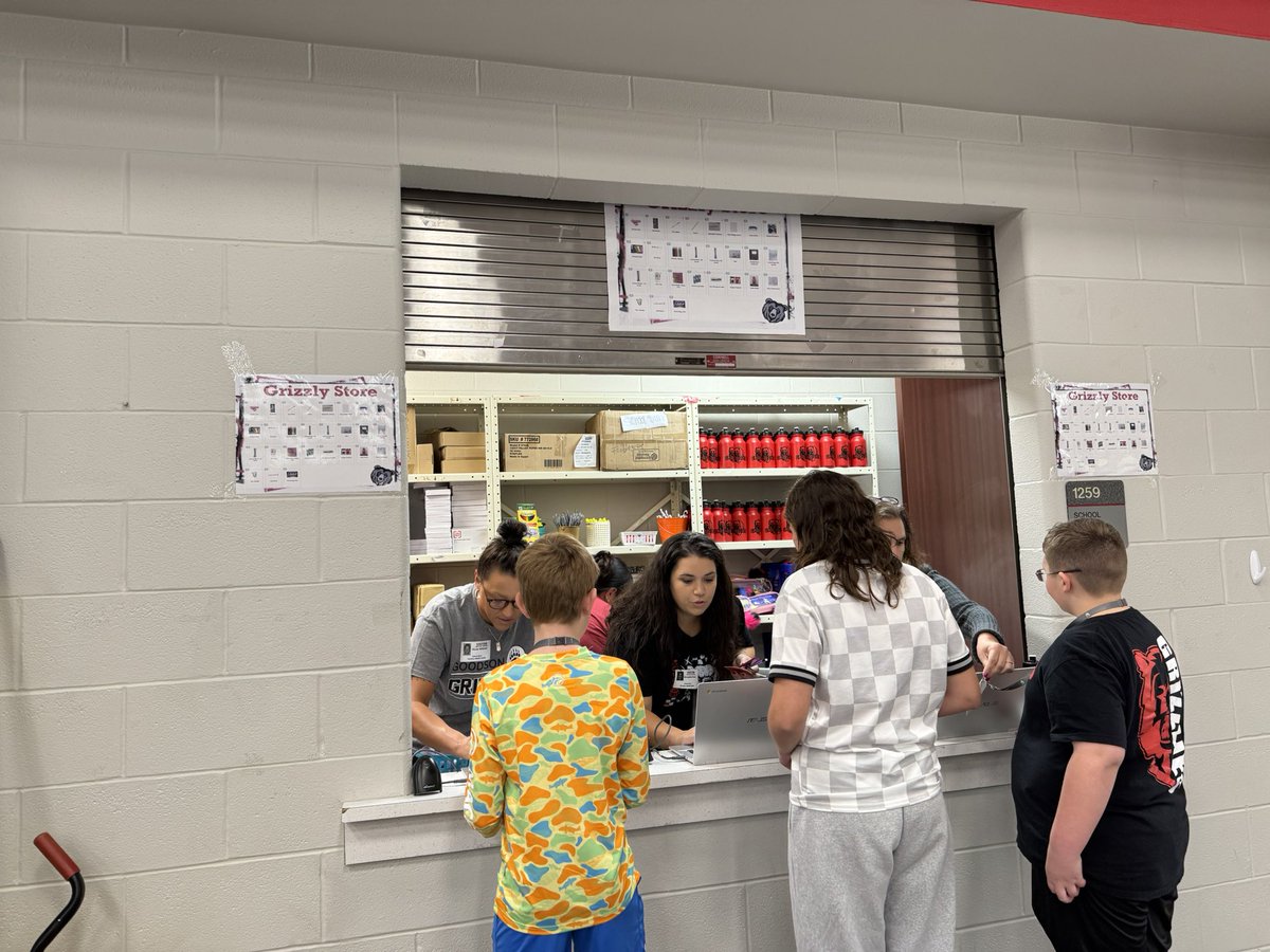 Lynn Blakeslee (@blakesleegms) on Twitter photo A huge thank you to all our VIPs who showed up today to help with our school store! <a href="/goodsongms/">Goodson MS</a> A huge thank you to all our VIPs who showed up today to help with our school store! <a href="/goodsongms/">Goodson MS</a>