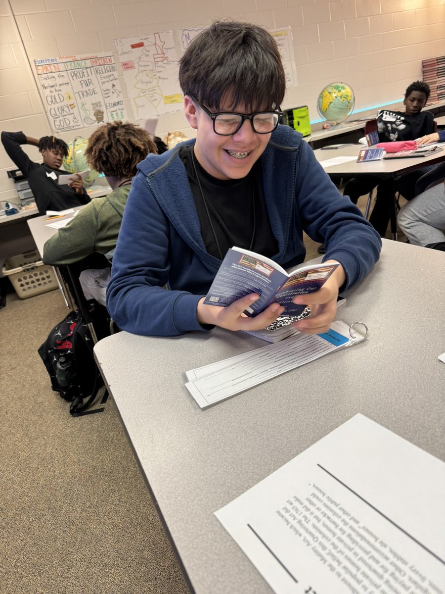 Angela McDaniel tweet media