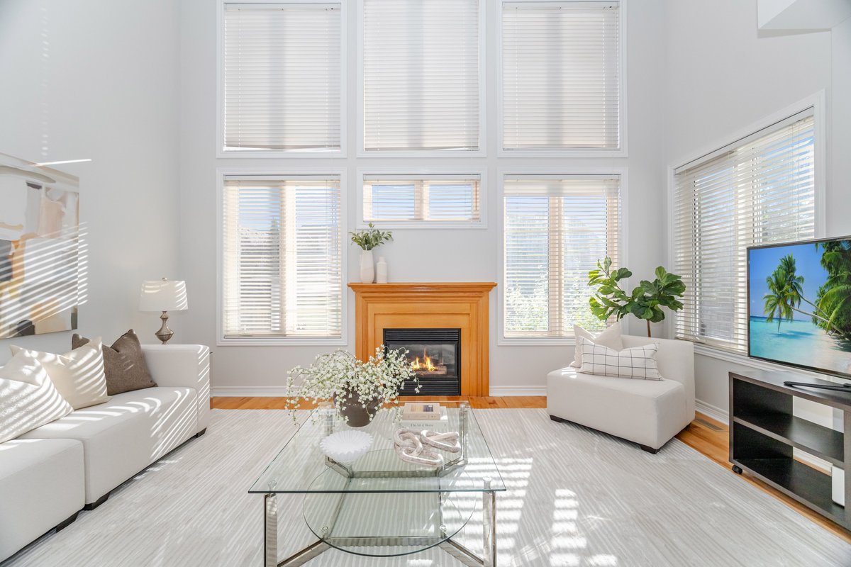 For Sale -  7034 Lessard Lane, Mississauga Welcome to this family sized 4 bedroom detached home nestled in the heart of Meadowvale Village, one of Mississauga’s most sought-after communities.  #forsale #theborgteam #jeffborg