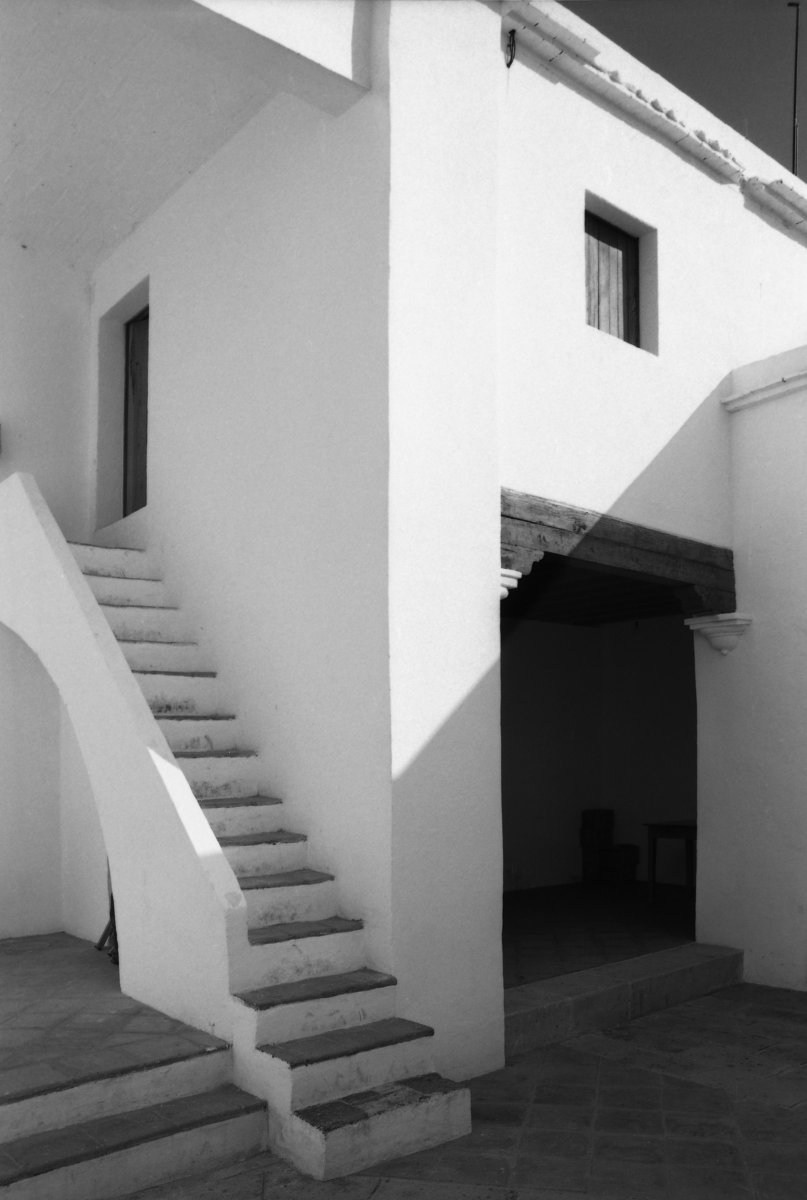 ¡Felicidades al CFMAB en su XXIX aniversario!

El <a href="/CFMAB/">Centro Fotográfico</a> abrió sus puertas el 17 de septiembre de 1996. Desde su fundación, hace 29 años, por el artista Francisco Toledo, se ha dedicado a la difusión de la fotografía mediante sus talleres, exposiciones, biblioteca, entre otros.