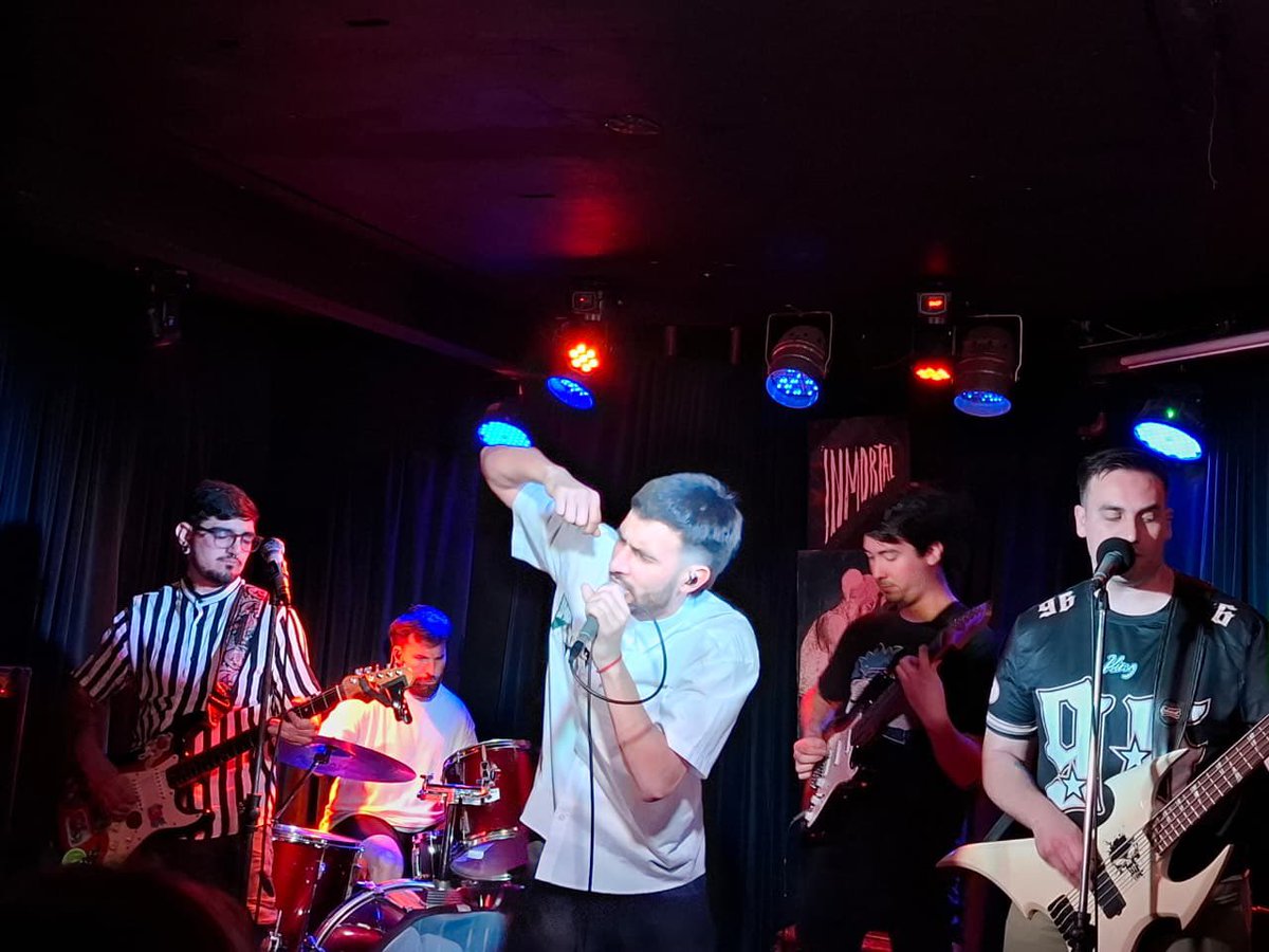 Lo que ve una persona que no pide disculpas por no confiar en los suyos