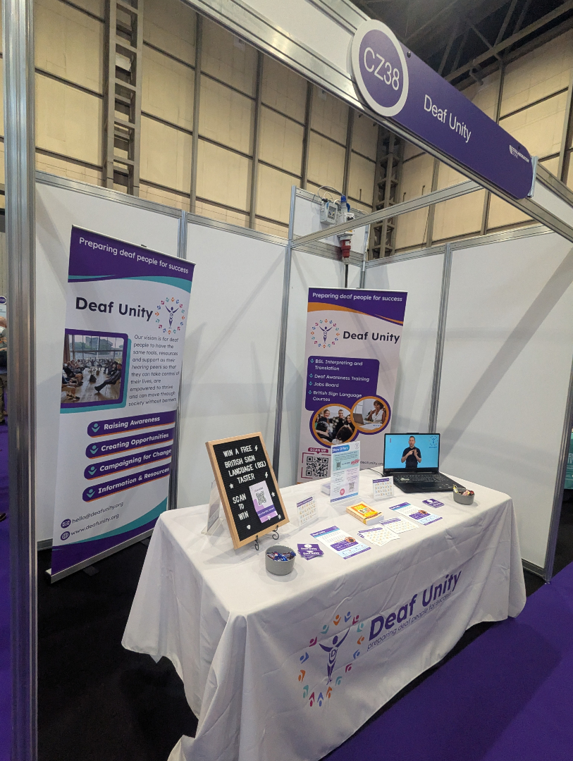 Our stand is all set up at The @EmergencyUKShow 2025. We're excited to talk to visitors about how we can help them create an accessible emergency services.

📍If you're attending, come along to CZ38 and try your hand at BSL and learn more about the work Deaf Unity does.

#ESS2025