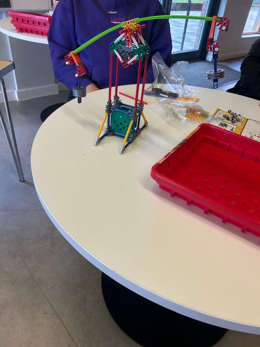 YouthCardiff's tweet image. 🛠️ Young Carers started their exciting model making and construction project on Saturday! 🎉 Using K&apos;NEX, kindly donated by @morgansindallconstruction, the goal is to build a full theme park! 🎢🎡🏗️

#YoungCarers #ModelMaking #ConstructionProject #KNEX #MorganSindall #Cardiff