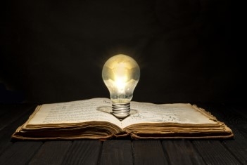 JeffreyFeldberg's tweet image. Missing out on wisdom? Shortform brings book essentials in minutes. Gain knowledge fast. 5-day free trial + 20% off! ➡️ iapdw.com/sf #SuccessThroughReading #QuickLearning