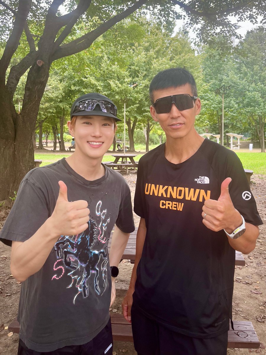 🏃🏃‍♂️

#SUHO #수호
#EXO #엑소 #weareoneEXO
#WhoAreYou #SUHO_WhoAreYou
#션과함께