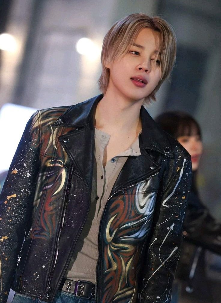 AleGemea's tweet photo. @UpdateParkJimin LOGO ELE QUEBRA MAIS UM RECORDE... O DELE MESMO🤣
É MUITO KINGO
JIMIN JIMIN
WE LOVE YOU JIMIN
PROUD OF YOU JIMIN
WITH JIMIN TILL THE END
#WhoTo2B
STREAM WHO
#Jimin_MUSE #Jimin_FACE https://t.co/lc3ovTZyOt