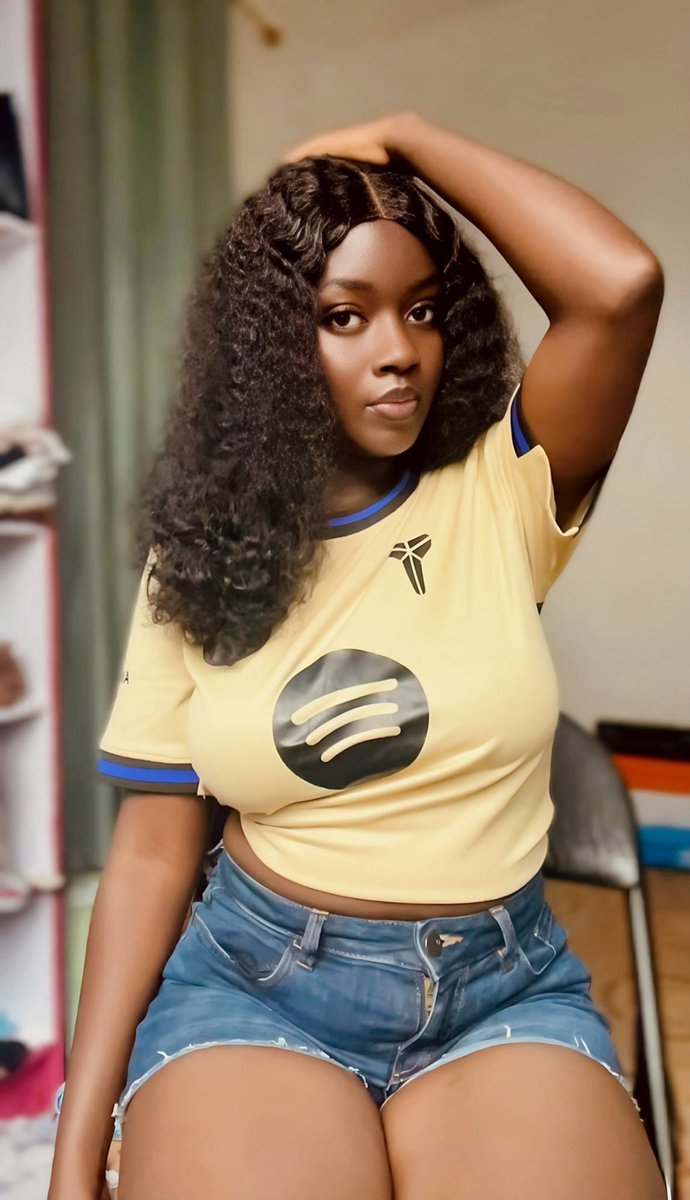 No Football fan should have less than 10,000 followers.✅

Drop your username and follow everyone that likes your comment. 

Follow me, I follow back🤝

Let’s go 💙❤️