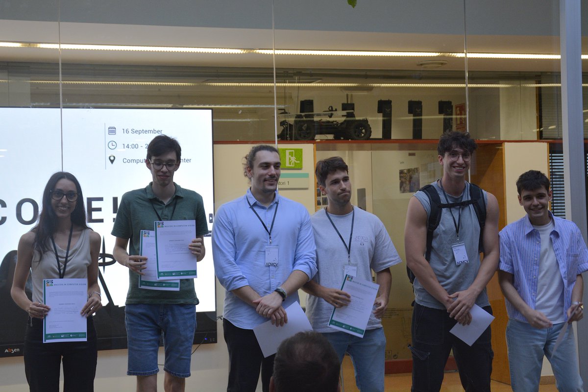 CVC_UAB's tweet photo. 🎉Yesterday we celebrated the 12th Annual Catalan Meeting on Computer Vision (#ACMCV2025)!

👩‍🎓 21 students from the Master’s in Computer Vision (@UABBarcelona ,@UOCuniversitat ,@la_UPC ,@UPFBarcelona ,@UniBarcelona ) defended their #MasterTheses at the UAB School of Engineering!

👥 150 attendees joined us at #CVC’s garden

🏢 Industry Pitch: Metascan, Ctrl4enviro & UrbView.

🗣️ Keynote by David Vázquez (ServiceNow & CVC alumni): “Enterprise Visual Understanding with Vision-Language Models”

🏆 Best MSc students & theses were also awarded!

Thank you to everyone who made this edition a success!