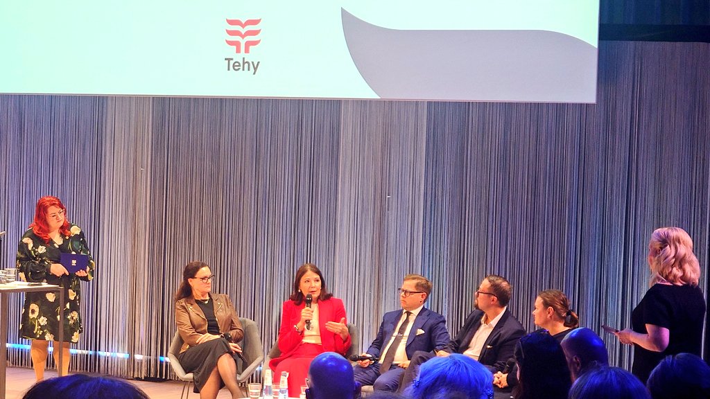 Hurraa <a href="/MarkusLohi/">Markus Lohi</a> Loistava puheenvuoro Kirsi Sillanpään seminaarissa. Toivottavasti kuulit aplodini 🫶