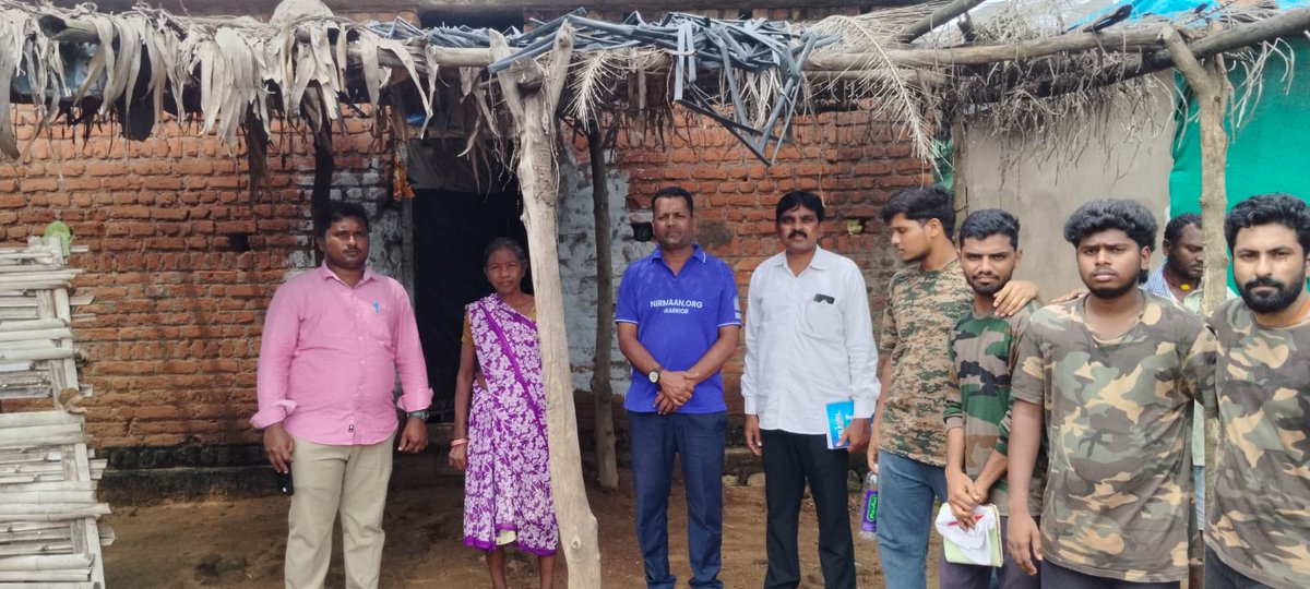 DFOKMM's tweet image. 🌿✨ VSS Community Development ✨🌿
Forest Dept &amp;amp; NGO Nirmaan assessed Chandraiahpalem, Sathupally for house repairs to support VSS families. 🏡💚

#VSS #CommunityDevelopment #ForestDepartment