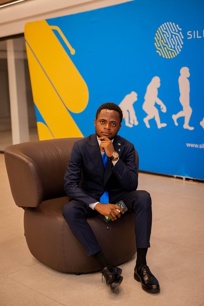 Chris MUKEBA 🇨🇩 tweet media