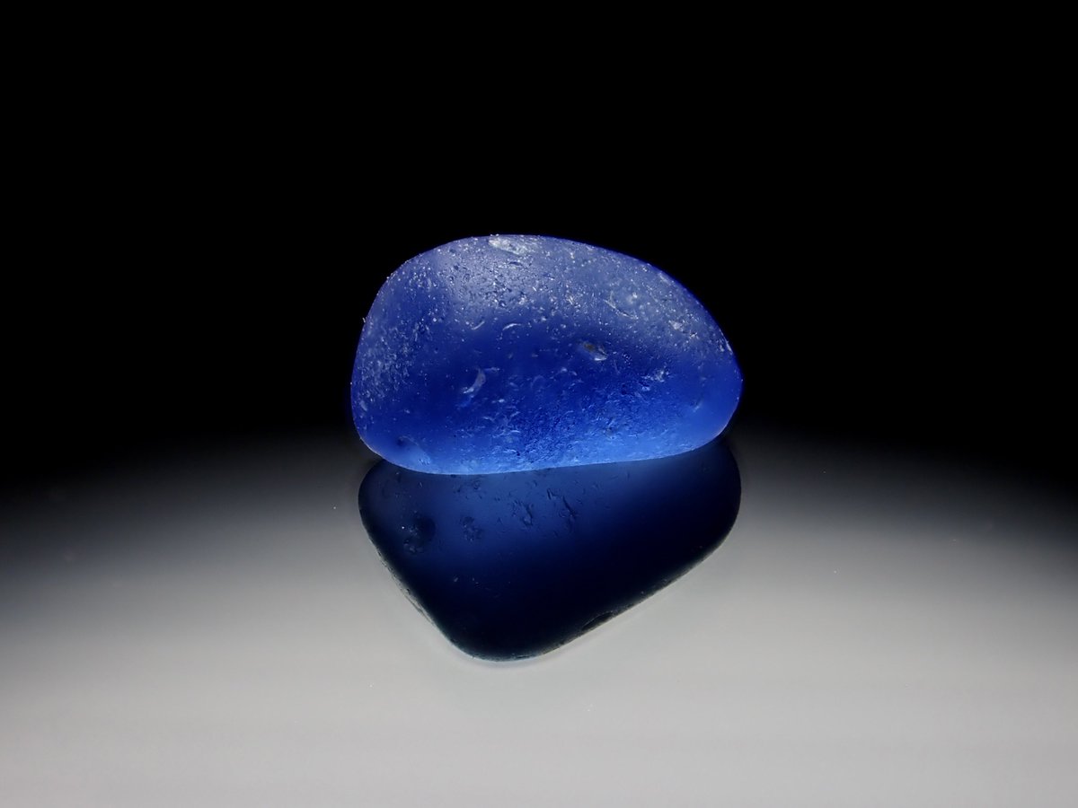 DamasterCarabus's tweet image. ブルーは人を惹きつけますね

#シーグラス
#seaglass 
#青