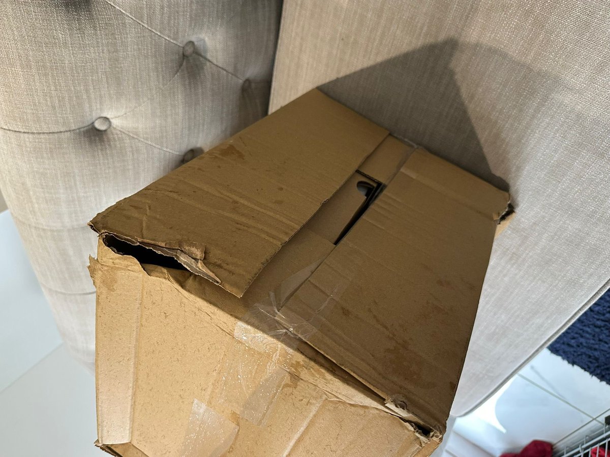 Robert Evans tweet media