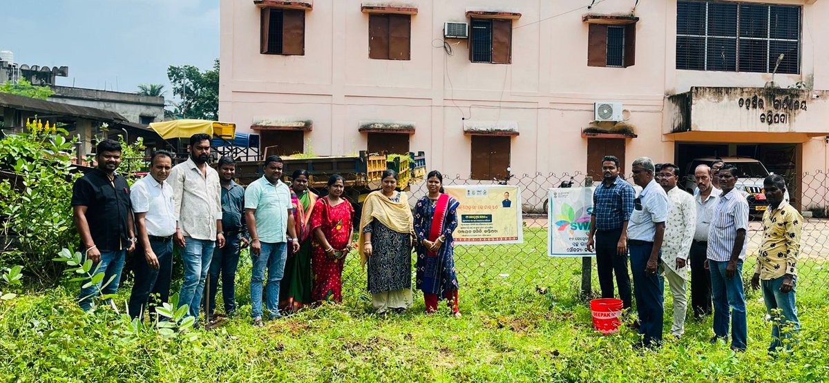 Celebrating "Ek Ped Maa Ke Naam 2.0" in the Gram Panchayats of Kaptipada  Block, honoring mothers and Mother Earth together.#EkPedMaaKeNaam #GreenIndia #communityLOVE
<a href="/ZP_Mayurbhanj/">ZILLA PARISHAD MAYURBHANJ</a>
<a href="/DM_Mayurbhanj/">Collector & District Magistrate Mayurbhanj</a>
<a href="/PRDeptOdisha/">Panchayati Raj and Drinking Water Department</a>
<a href="/CMO_Odisha/">CMO Odisha</a>