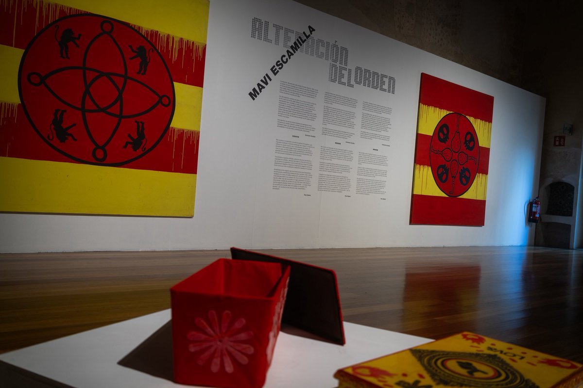 La exposición 'Alteración del orden' de la pintora valenciana #MaviEscamilla, reúne obra inédita desde pinturas de la década de los 90 así como sus últimas creaciones y su reciente incorporación del videoarte.⁣