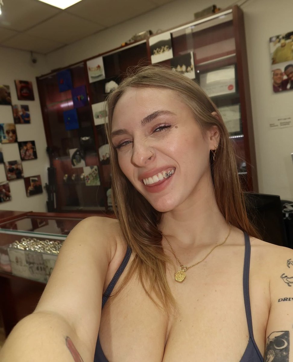 Angelcore0's tweet image. 