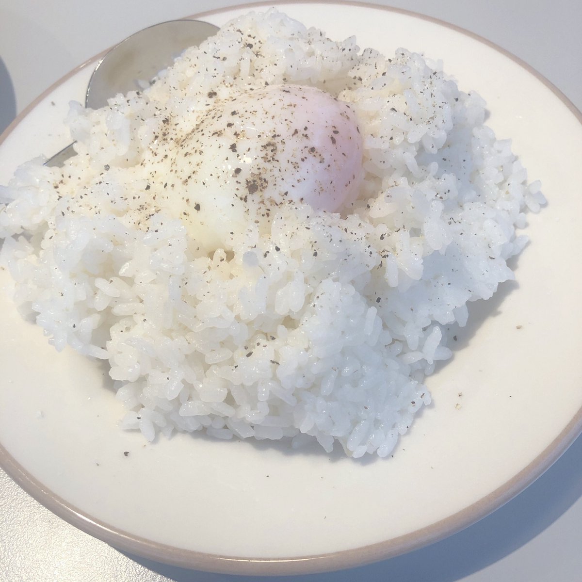 akinu1256's tweet image. 本日の夜ご飯はサイゼリヤ🤚

大好きなものを食べて健康的な
身体を保つ事を今でも心掛けてます🤚✨

そのおかげで今も腰痛も頭痛も
肩こりもない風邪すら引かない
元気モリモリなAKANEです😉👍

ちなみに体型もほぼキープ✨

今日も美味しかった😋💕
 #サイゼリヤ  #外食  #健康的な食事   #健康第一