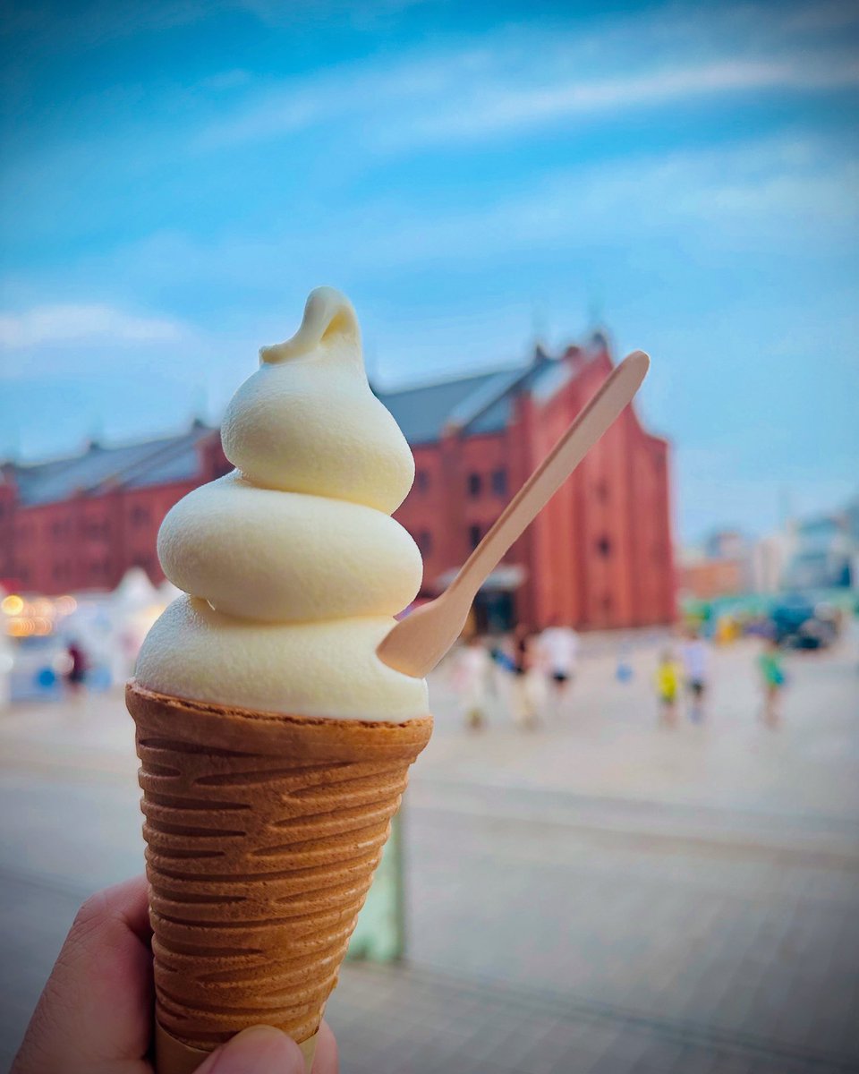 uno_guitar's tweet photo. まだまだ暑い日、秋は何処へ…？
ともかく永遠と言いたいものがある😁🍦 https://t.co/y21D49wzUA