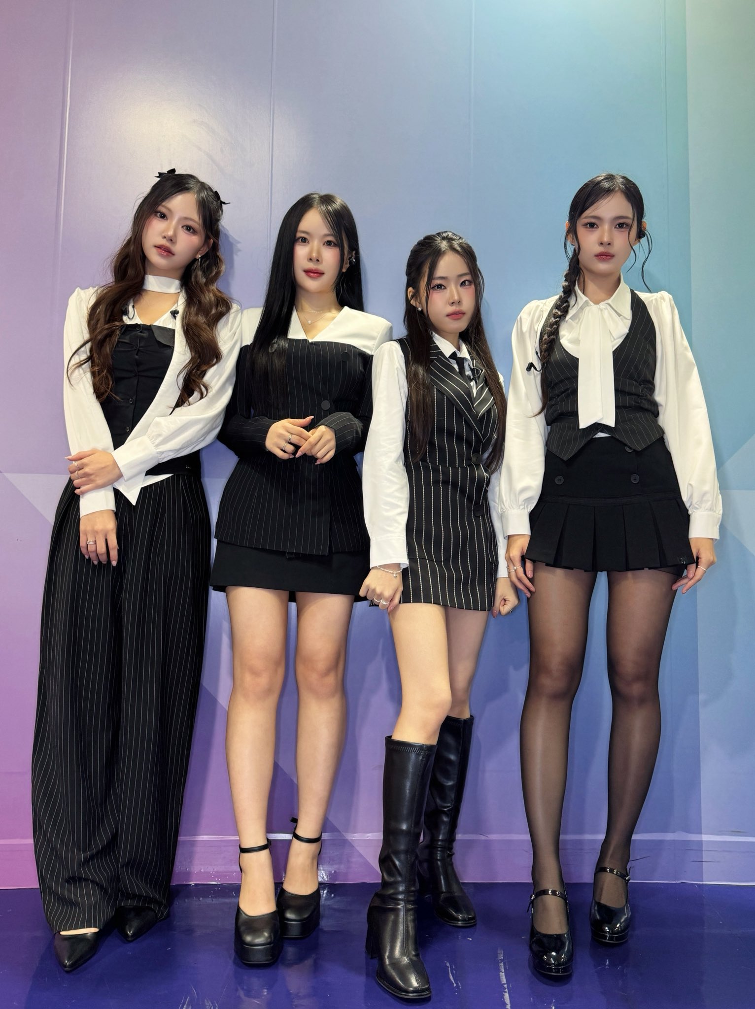 G1DFniTbcAAYLQ-?format=jpg&name=large