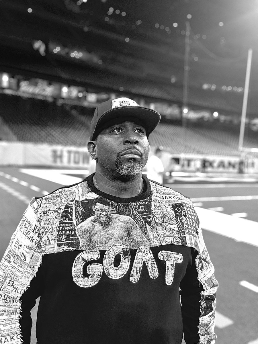 BigSargeSportz's tweet photo. What’s understood, don’t need to be said…#WeekTwo #NFL #Texans #Sarge https://t.co/QGV7E0GnFQ