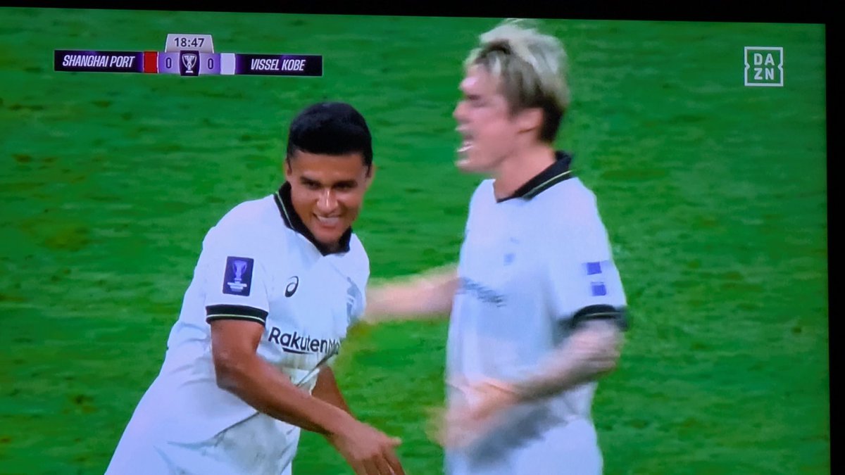 みんなで繋いで最終エリキゴール⚽