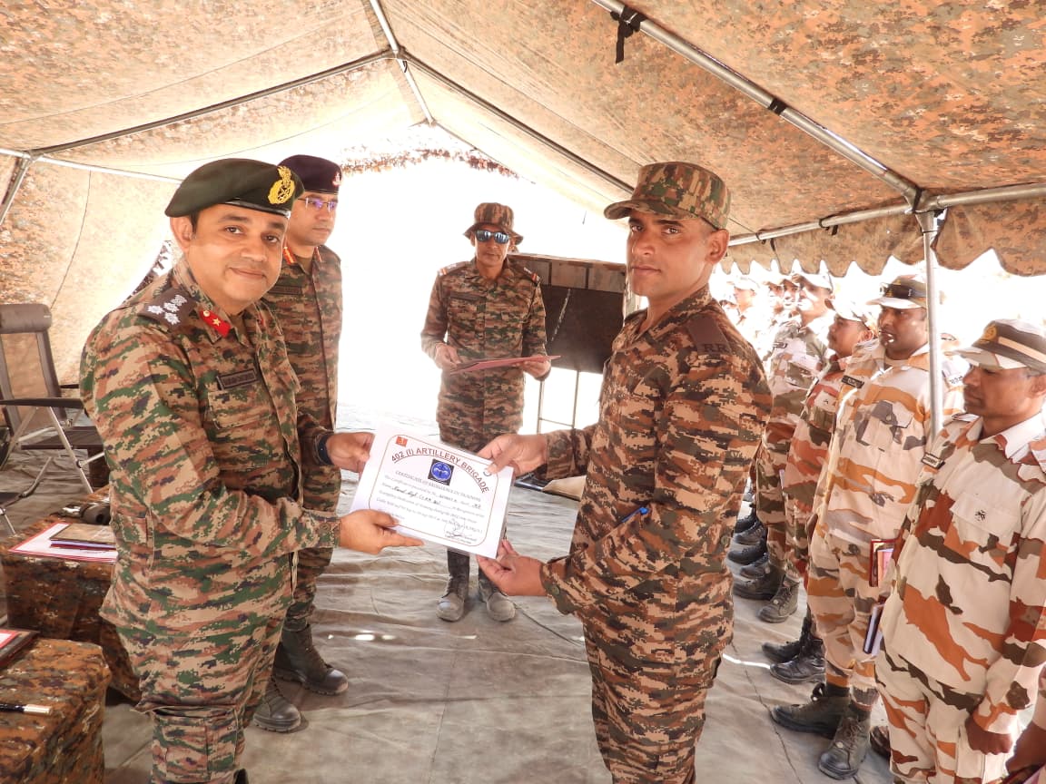 firefurycorps's tweet image. Joint Training with ITBP 

A cutting-edge Joint Training Cadre, bringing together #infantry, #Artillery &amp;amp; #ITBP to master modern surveillance drones and coordinated precision engagement was carried out by Fire and Fury Corps.

The joint training enhanced the mutual understanding