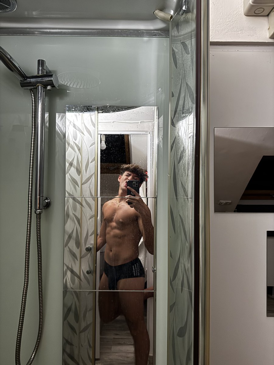javinubet's tweet photo. 🛀 https://t.co/fW1wmBn6DJ