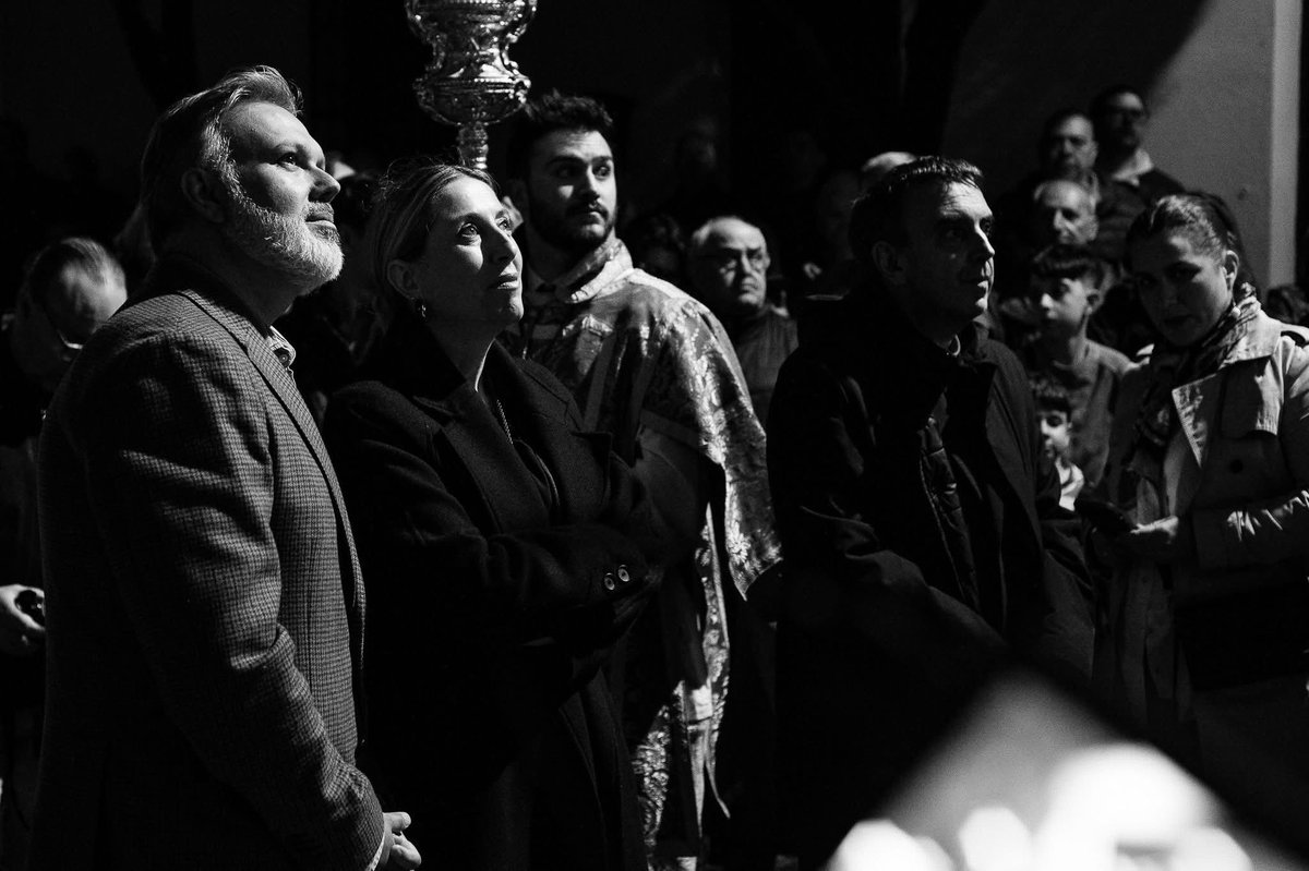 Es un orgullo para nuestra región que la Semana Santa de Plasencia haya sido declarada Fiesta de Interés Turístico Nacional. Este reconocimiento significa mucho más que un título: es el reflejo del alma y el compromiso de una ciudad entera. 

Con más de 8 siglos de historia, esta