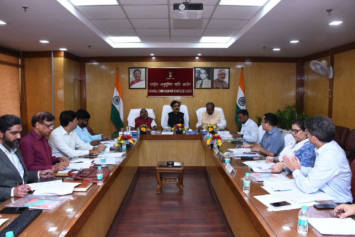 NCSC_GoI's tweet photo. The full Commission meeting of the National Commission for Scheduled Castes (NCSC) held today under the chairmanship of Hon'ble Chairman Shri Kishor Makwana with Hon'ble Members Shri Vaddepalli Ramchander &amp; Shri Love Kush Kumar . https://t.co/BUjEEpId6H