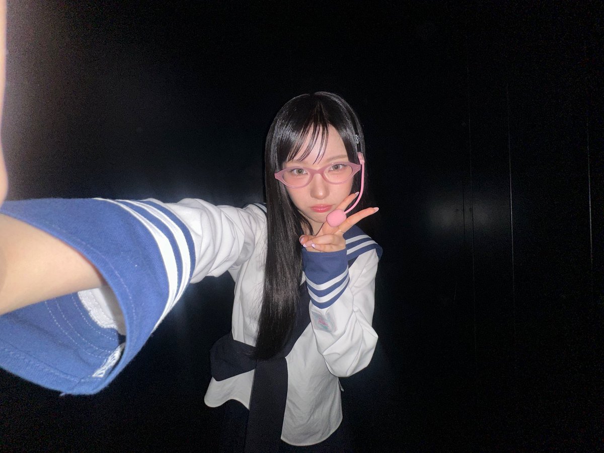 UNIS_offcl's tweet image. 👓✨

#UNIS #유니스 
#YUNHA #방윤하