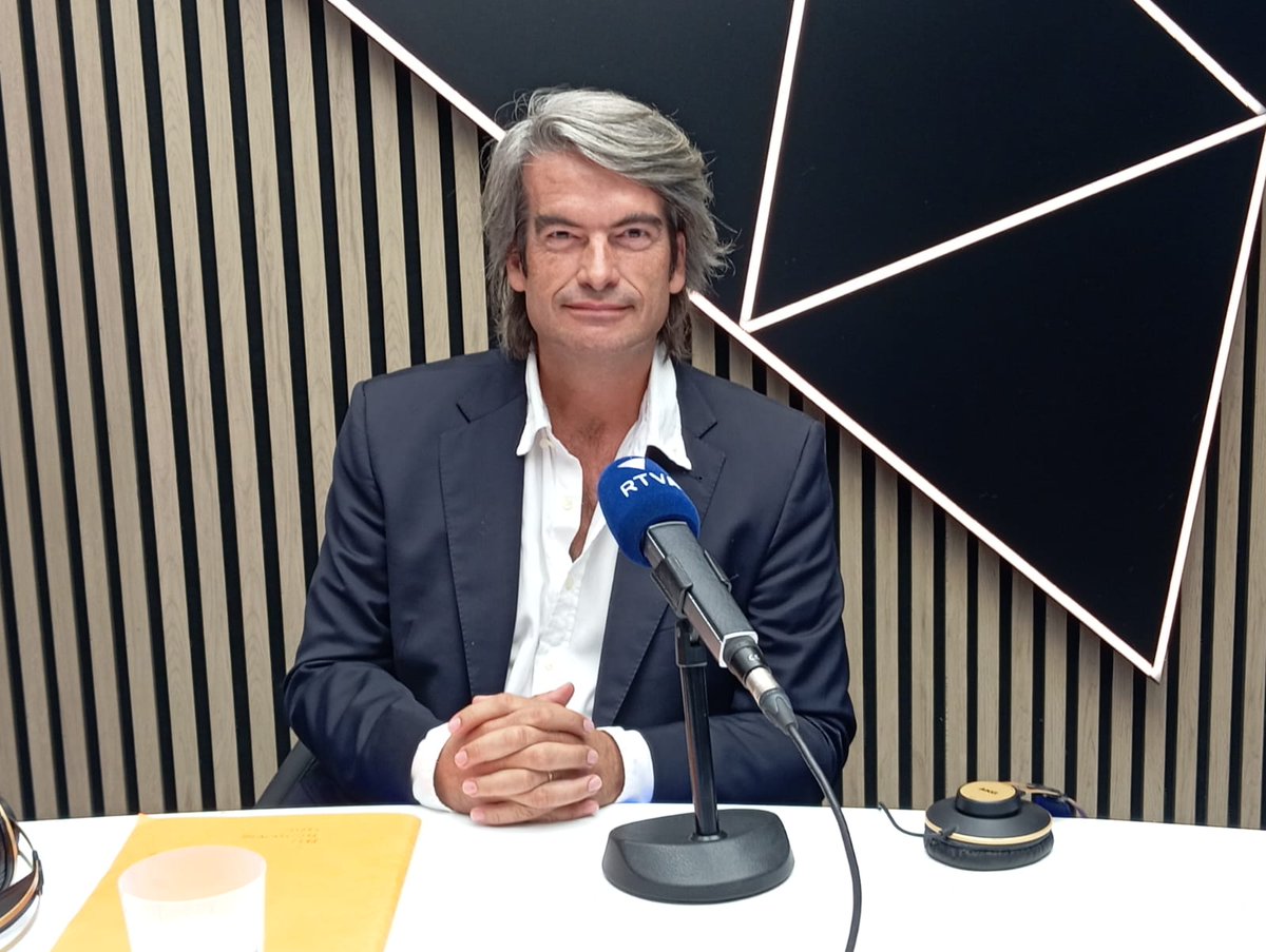 Carlos Mur ha estat el protagonista avui del cafè del programa. La seva sortida del SAAS, la causa judicial on és investigat a Madrid i el seu futur han format part de la conversa.

⬇️🔗 AQUÍ HO POTS VEURE
rtva.ad/programes/carl…