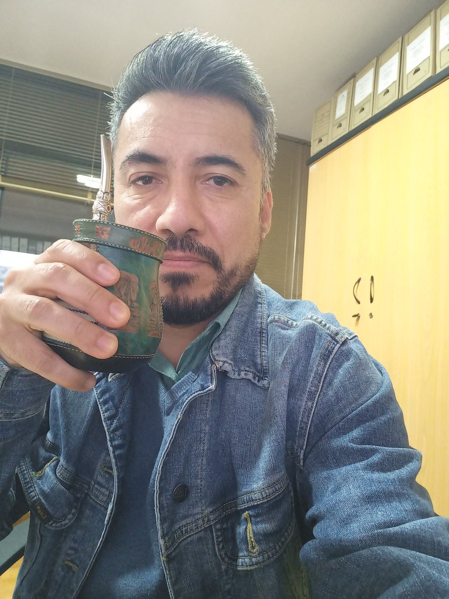 Hoy tocó día de chaqueta de mezclilla? 
Salud, Capitán #AutopistaTikiTikiTi <a href="/jnunezlazcano/">Jorge Núñez Lazcano</a>