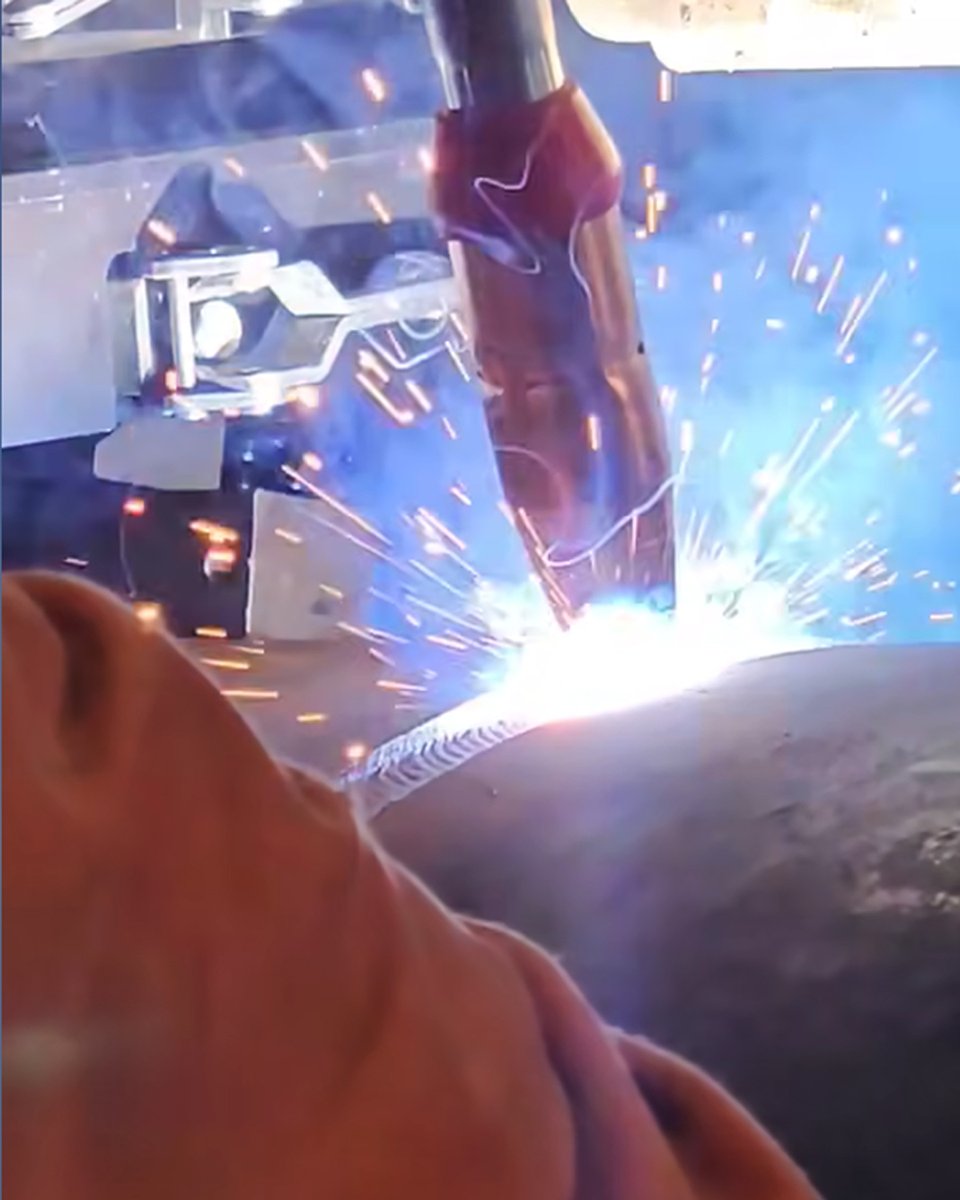 BugOSystems's tweet image. #WeaveWednesday Experience precision, productivity, & code compliance with the Universal BUG-O-Matic—a welding carriage built for unmatched consistency on pipes and cylinders. Automate welds, reduce costs, and empower your team to deliver flawless results every time. #BugoSystems