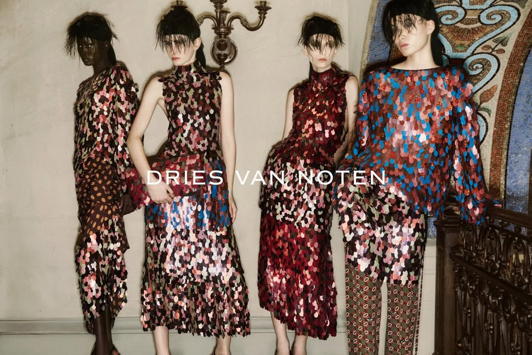 art8amby's tweet image. Carlijn Jacobs photographs the #FallWinter2025 #adcampaign of Dries Van Noten at the Opéra Garnier.

Creative Director Julian Klausner
Stylist Katie Burnett
Hair Olivier Schawalder
Make-up Inge Grognard
Casting DM Casting