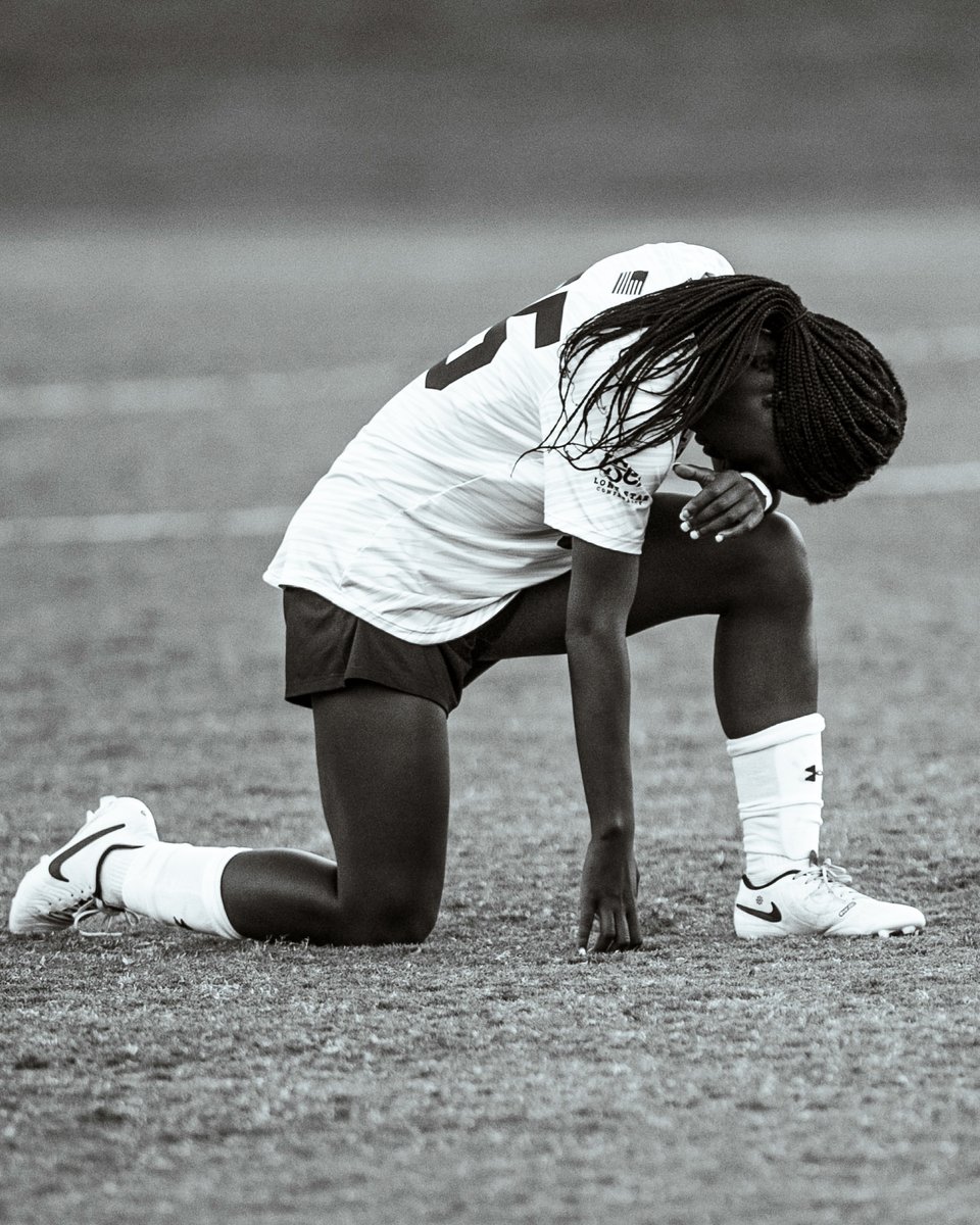 DBUWomensSoccer's tweet image. 𝓗𝓪𝓹𝓹𝔂 𝓖𝓪𝓶𝓮 𝓓𝓪𝔂 🥳