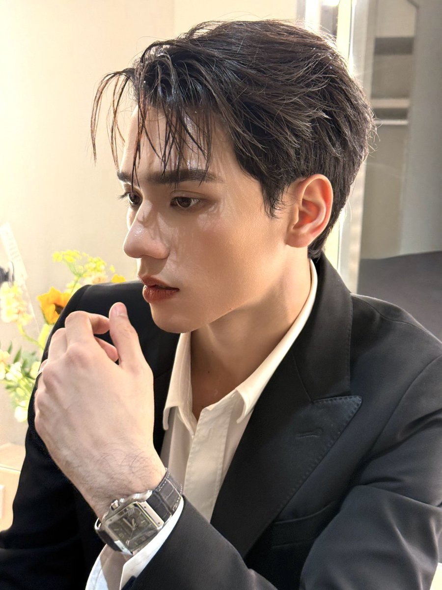 หรือความจริงแล้วฮีคือCEO Cartier