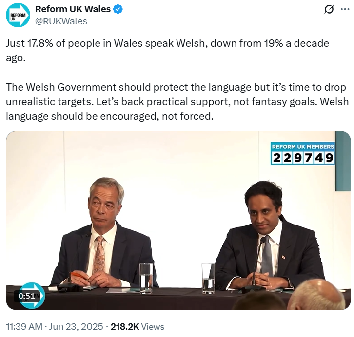 ClwydEnComu's tweet photo. Two Englishmen lecturing Wales about what language its people should speak. Enough of this bullshit. https://t.co/1dfVDEbr5y