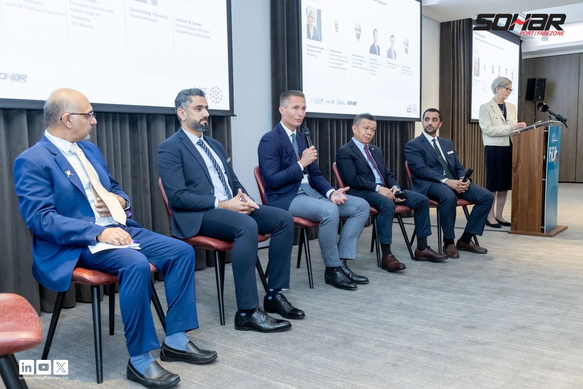 PortandFreezone's tweet image. During the #LISW25 showcase, H.E. Eng. Khamis bin Mohammed Al Shamakhi, Undersecretary of the Ministry of Transport, Communications and Information Technology for Transport, affirmed Oman’s progress in infrastructure and in building a flexible, integrated maritime ecosystem.