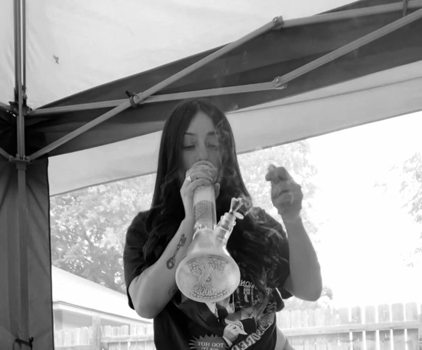 Oopsimtrippy tweet media