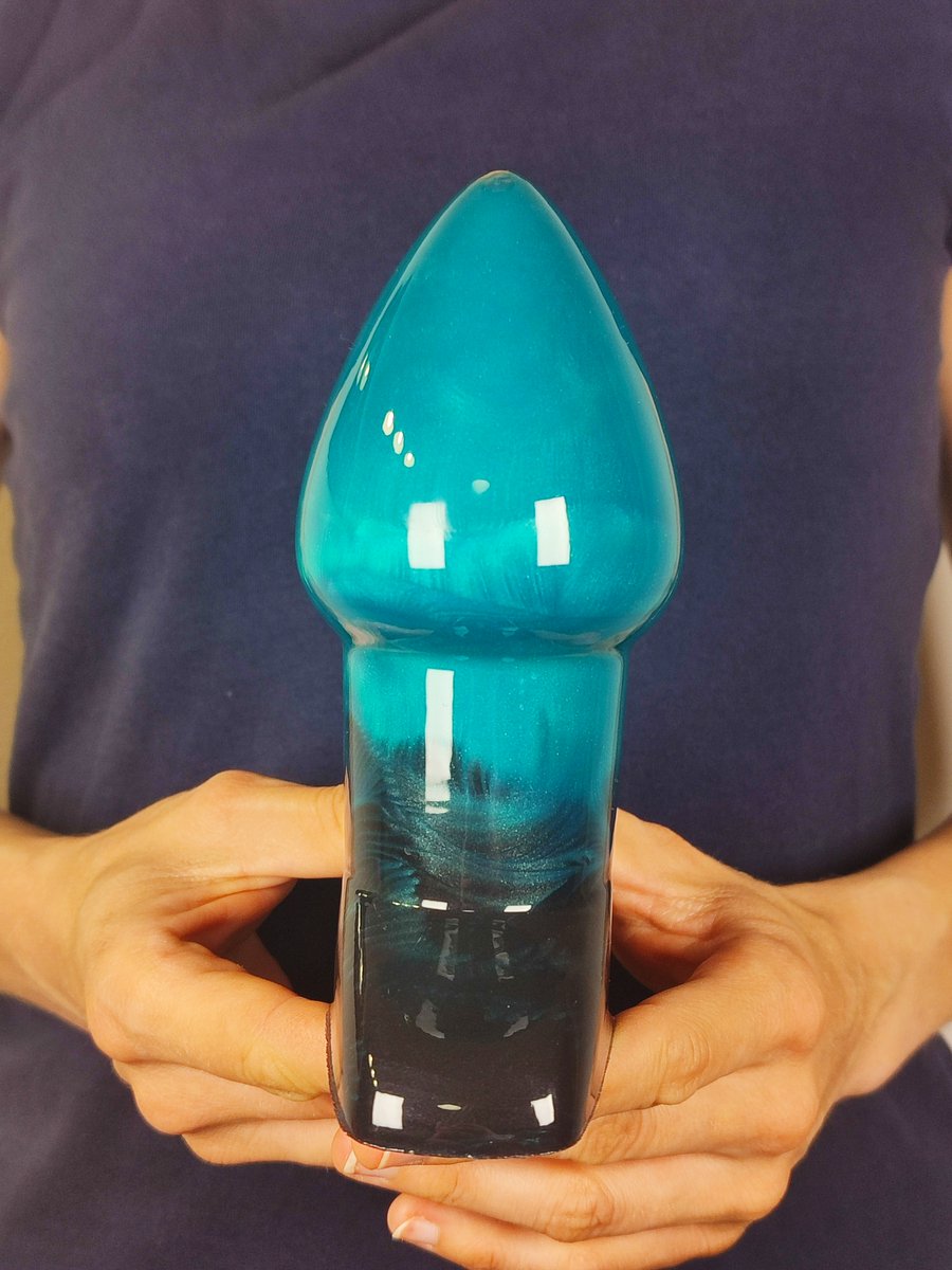DeepPleasureToy's tweet photo. 3/4 Variants + links
Round - classic circular profile, very effective in stretching:
https://t.co/uSQKv4WgLX

Oval - more ergonomic and comfortable for long term wear:
 https://t.co/hyhwmFf0qe

#LongWear #Plugs #BigPlug #OvalPlug https://t.co/yRuCRkZ9Gm