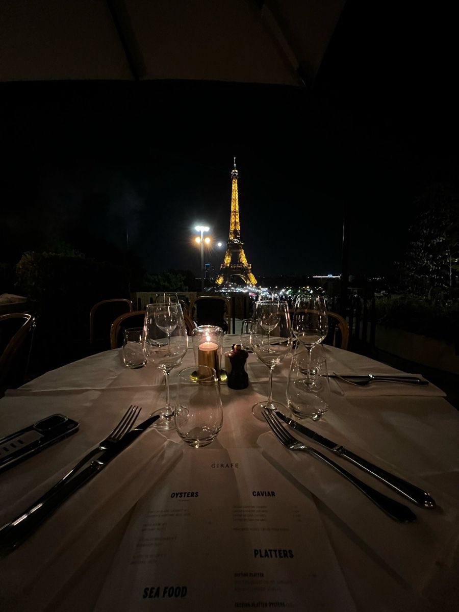 越, ELOISE. tweet media