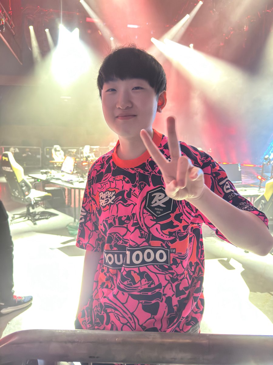 ferrarieq6k's tweet photo. @Jingggxd MY BEST BABY @Jingggxd 🐹✌🏻 https://t.co/duEKzGB7Yu
