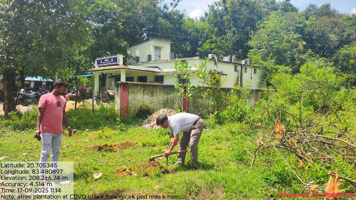 #EkPedMaaKeNaam ଅଭିଯାନରେ ସାମିଲ ହୋଇଛି ମତ୍ସ୍ୟ ଓ ପ୍ରାଣିସମ୍ପଦ ବିକାଶ ବିଭାଗ। ଆଜି ଜିଲ୍ଲା ସ୍ତରରେ ଏହି ବୃହତ ବୃକ୍ଷରୋପଣ କାର୍ଯ୍ୟକ୍ରମ କରାଯାଇଛି। ଆସନ୍ତୁ, ପ୍ରକୃତି ସୁରକ୍ଷାରେ ଆମର ଭୂମିକା ପୂରଣ କରିବା।🌍🌱

<a href="/CMO_Odisha/">CMO Odisha</a> <a href="/GokulanandaBJP/">GOKULANANDA MALLICK</a> <a href="/dahvsodisha/">Directorate of AH&VS Odisha</a> <a href="/OdishaFisheries/">Directorate of Fisheries, Odisha</a> <a href="/OMFEDofficial/">Omfed Official</a> <a href="/olrdsahd/">olrdsahd</a> <a href="/VOTIBBSR/">Veterinary Officers Training Institute</a>