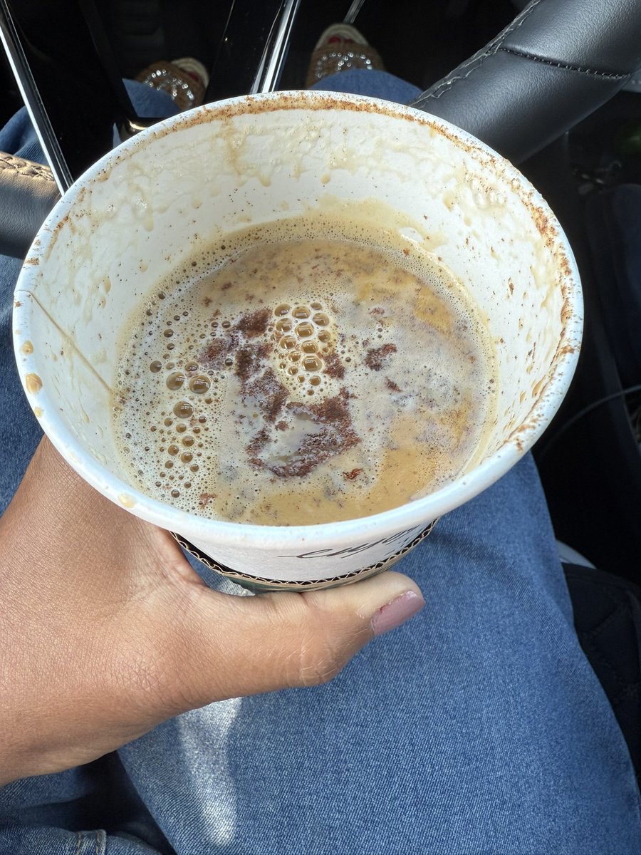 Tracee Holzendorf tweet media