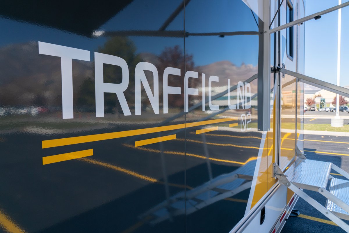 wavetronix_llc's tweet image. The Wavetronix Mobile Traffic Lab is on the road again! 🛣️

Taking cutting-edge solutions from concept to curbside. 🛻

Let’s innovate traffic together! 💪🏻

#TrafficSolutions #Radar #MobileTrafficLab #wavetronix