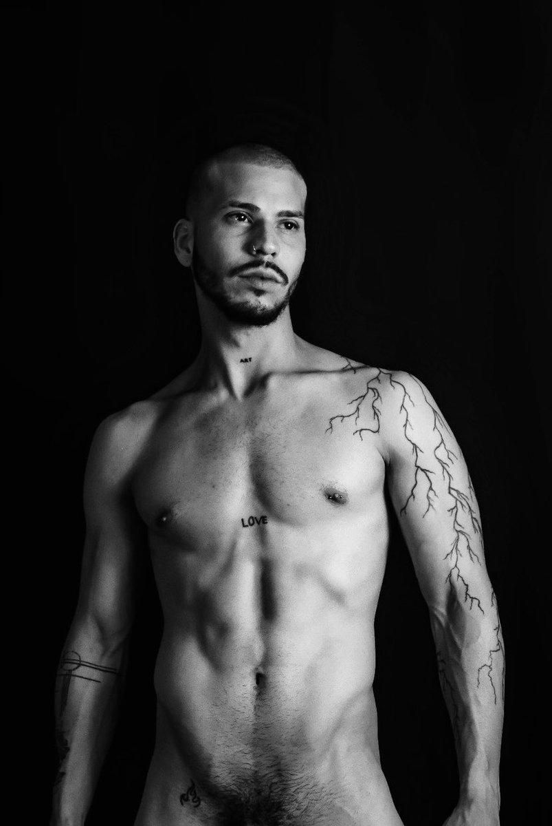 Alex Hernández tweet media